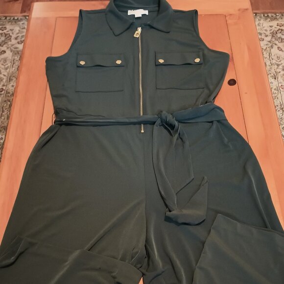 Michael Kors Size XL Olive Green Cropped Flared Jumpsuit (NWT) - Picture 1 of 14